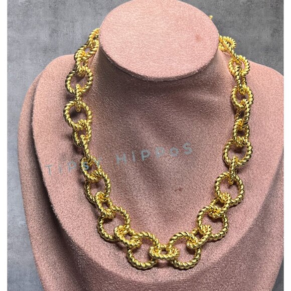 TORY BURCH Gold-Tone Chunky Rope Chain Link Necklace With Toggle Clasp - Picture 2 of 3